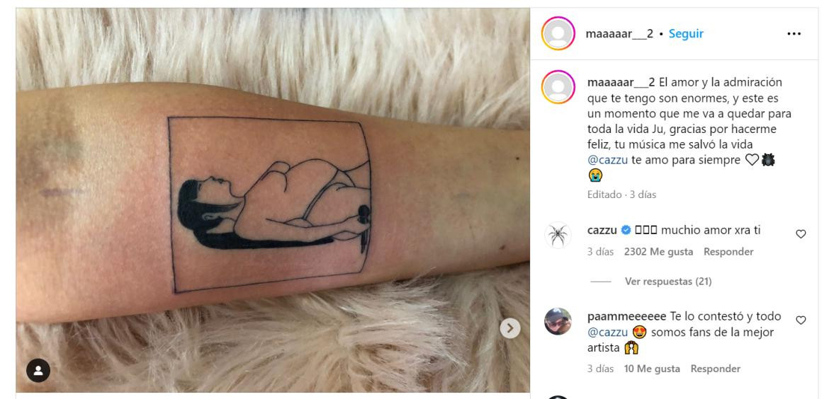 Una fan se tatuó a Cazzu embarazada. Foto: Instagram/maaaaar___2