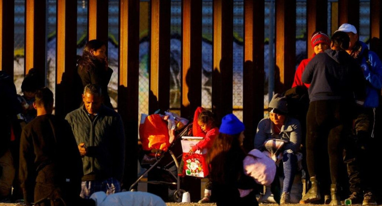 Crisis migratoria en la frontera sur de EEUU. Foto: Reuters