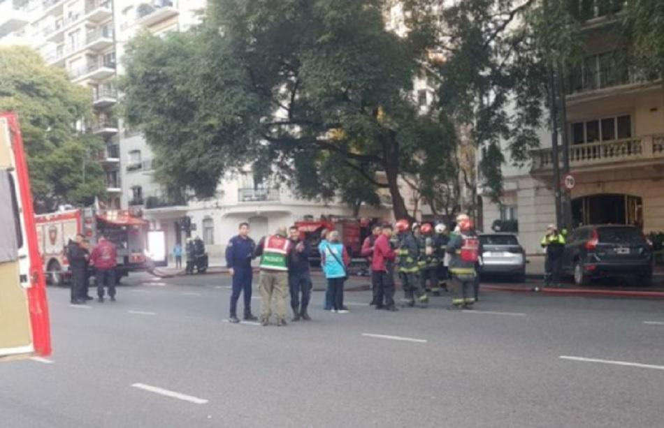 Ocho intoxicados con monóxido de carbono en un incendio en el barrio porteño de Palermo	