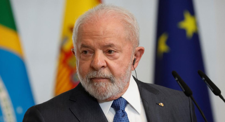 El gobierno de Lula da Silva en busca de una nueva ley que regule el uso de las armas. Fuente: Reuters. 