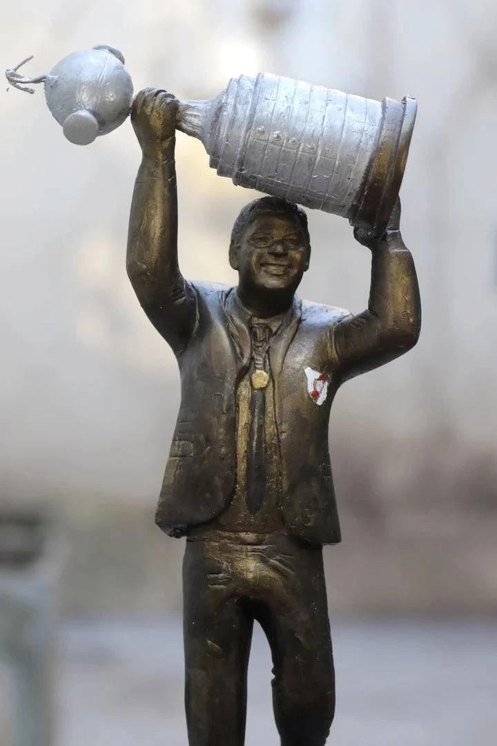 Marcelo Gallardo, DT de River, fútbol argentino, estatua, Foto NA