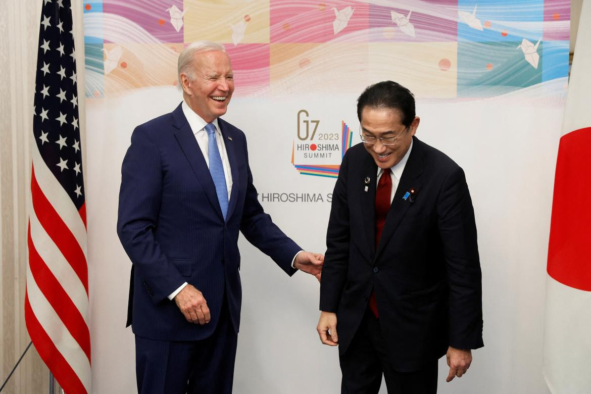 Joe Biden y Fumio Kishida, G7 en Hiroshima, Foto Reuters