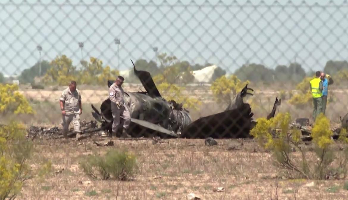 Un caza F18 se estrella en la base aérea de Zaragoza