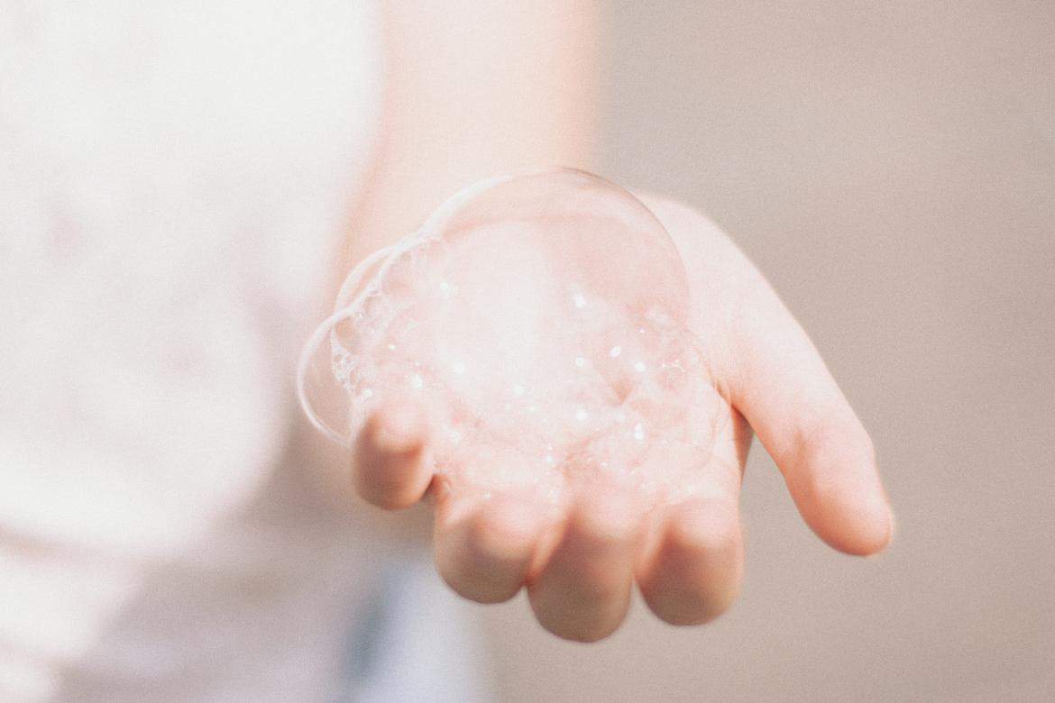 Shampoo ecológico, foto ilustrativa. Foto: Unsplash.