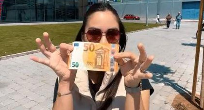 Argentinos demostraron qué pueden comprar con 50 euros en España. Foto: captura de pantalla.