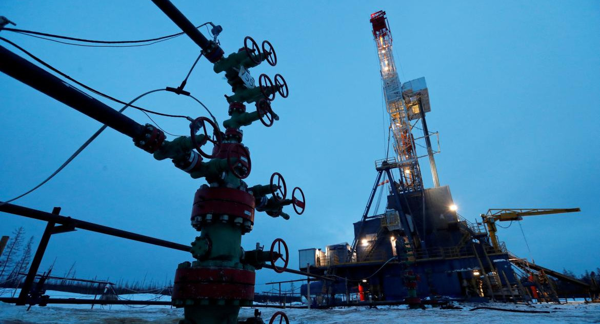Plataforma de perforación en el yacimiento petrolífero de Yarakta. Foto: Reuters.