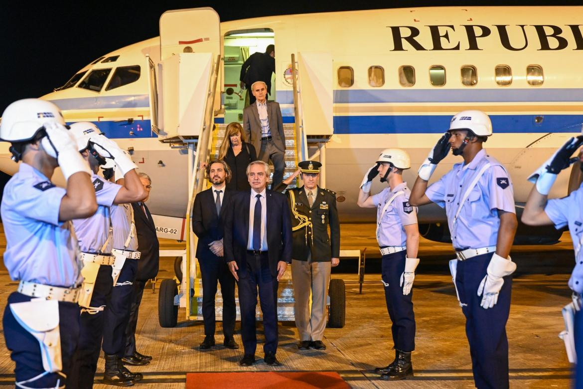 Alberto Fernández llega a Brasil para la Unasur. Foto Twittter @CasaRosada.