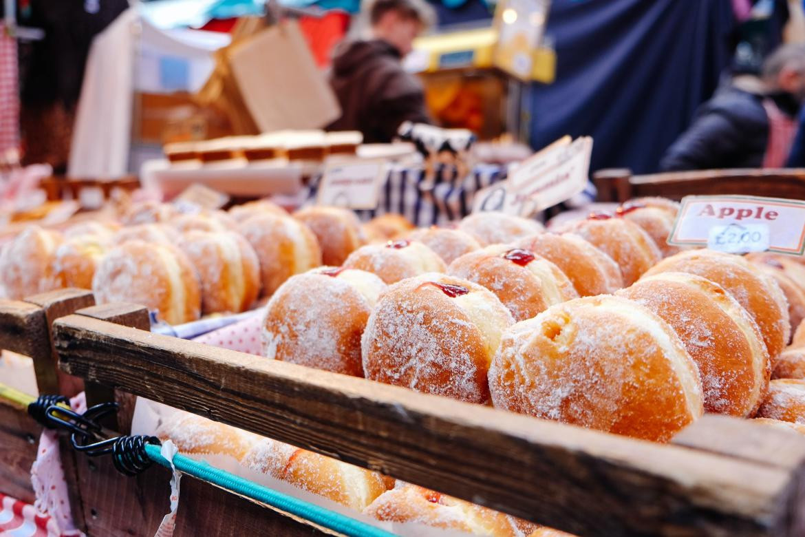 El consumo de azúcar recomendado es del 10% de calorías diarias. Foto: Unsplash.