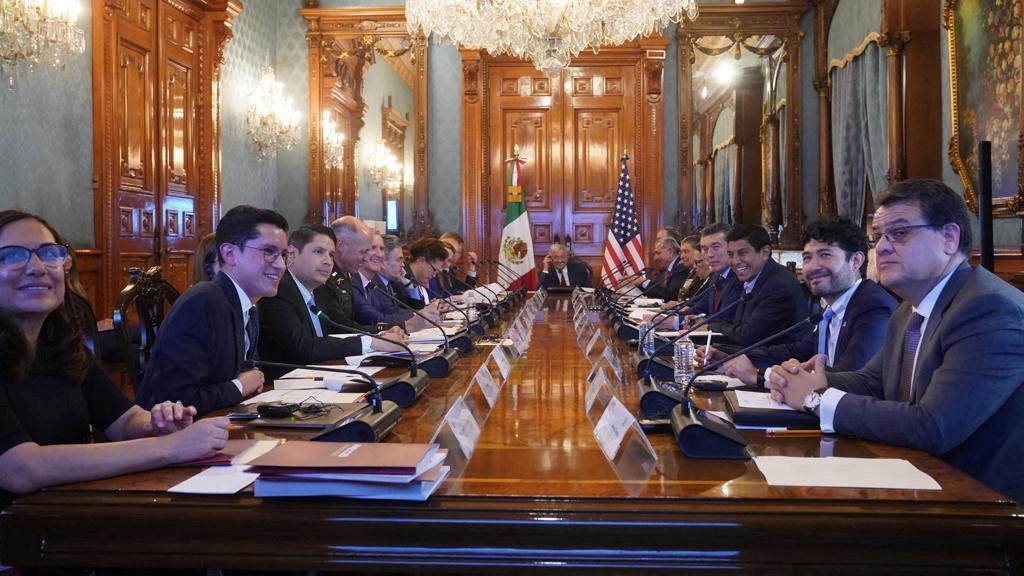 Reunión de López Obrador y asesora de Biden. Foto: Reuters.