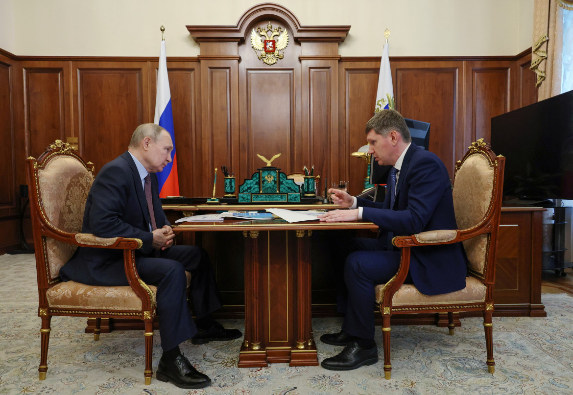 Vladimir Putin y el ministro de Desarrollo Económico, Maxim Reshétnikov. Foto: Reuters.