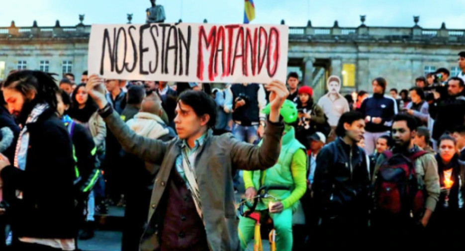 Activistas reclaman por la defensa de derechos humanos en Bogotá. Foto: cronicon.