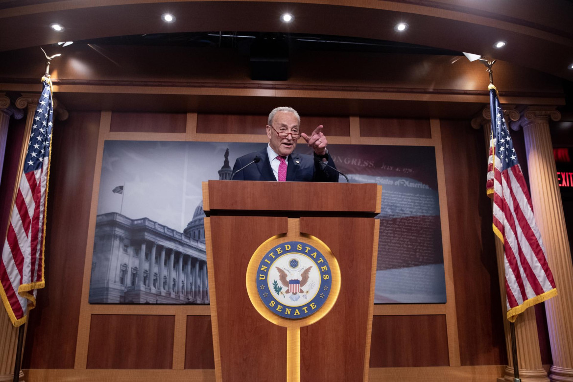 Chuck Schumer dio un discurso tras la aprobación de la ley. Foto: EFE.