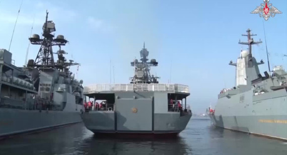 Rusia realiza entrenamientos militares en el mar de Japón y Ojotsk. Video: Reuters.