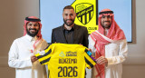 Presentación de Karim Benzema en el Al Ittihad. Foto: REUTERS.