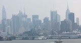 Así afecta a Nueva York el humo de los incendios en Canadá. Foto: Reuters.