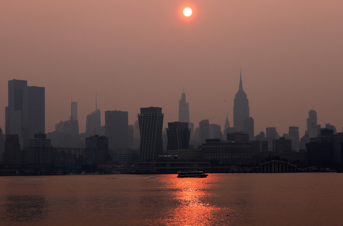 Humo por los incendios forestales. Foto: Reuters.