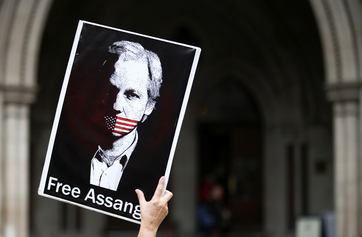 Varias organizaciones piden la liberación de Assange. Fuente: Reuters.