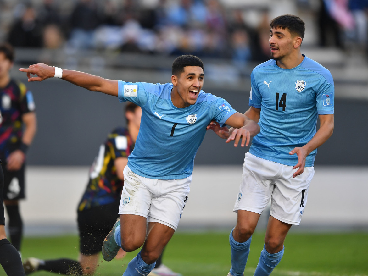 Anan Khalaili, la figura del seleccionado israelí ante Corea del Sur. Foto: Télam.