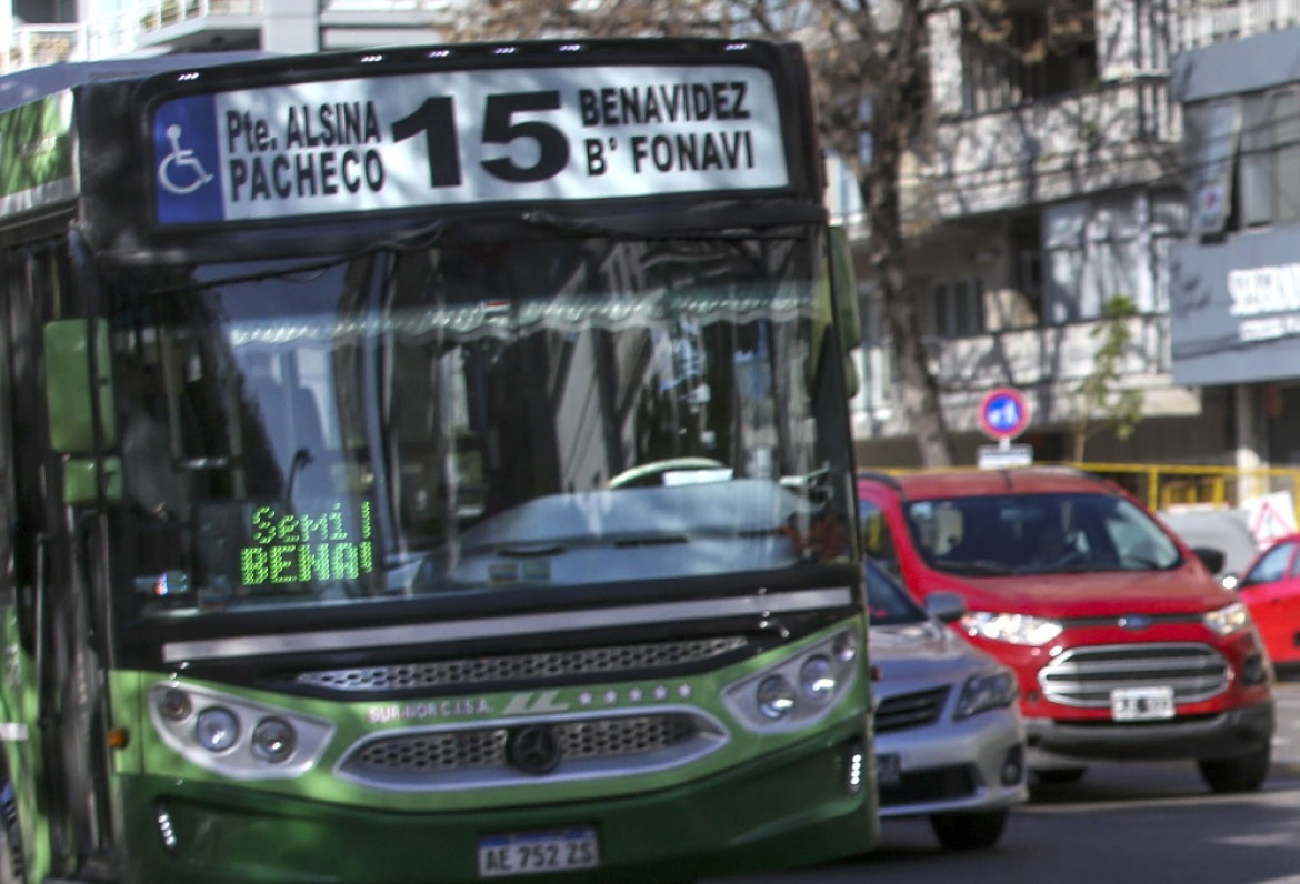 Paro de colectivos. Foto: Twitter.