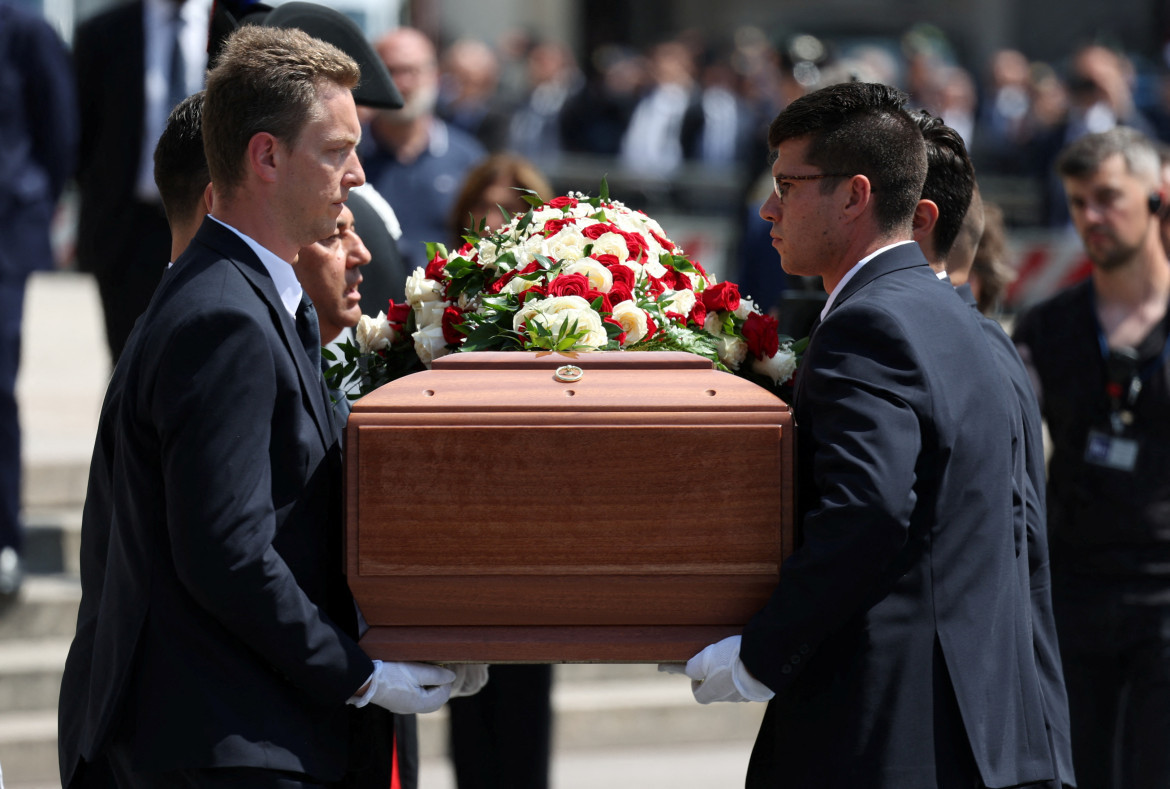 Funeral de Silvio Berlusconi en Milán. Foto: Reuters.