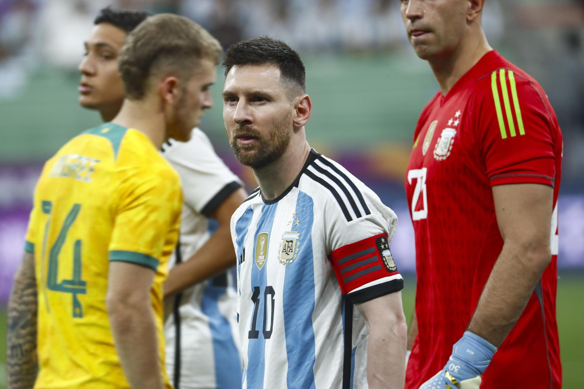 Lionel Messi durante el partido amistoso entre Argentina y Australia. Fuente: EFE.