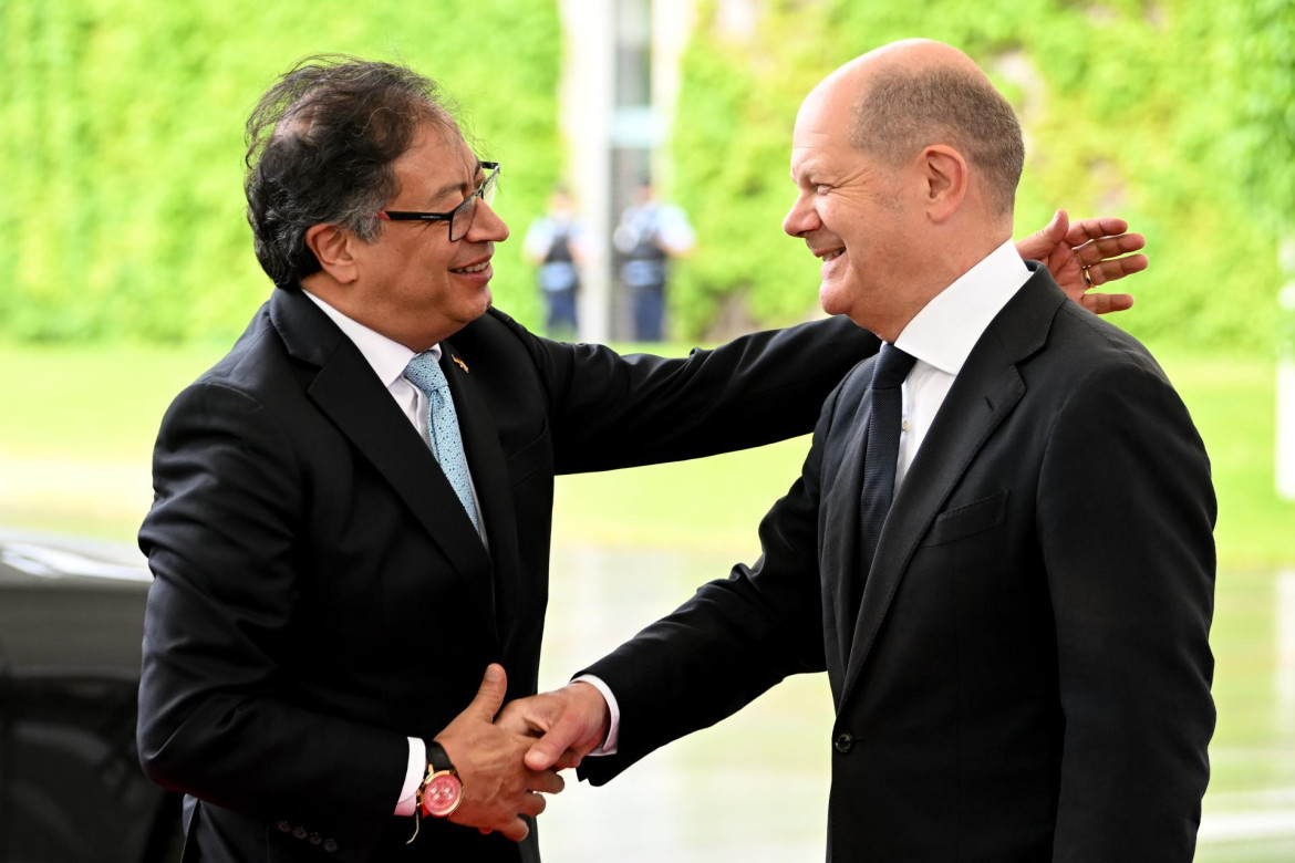 Olaf Scholz y Gustavo Petro. Foto: EFE