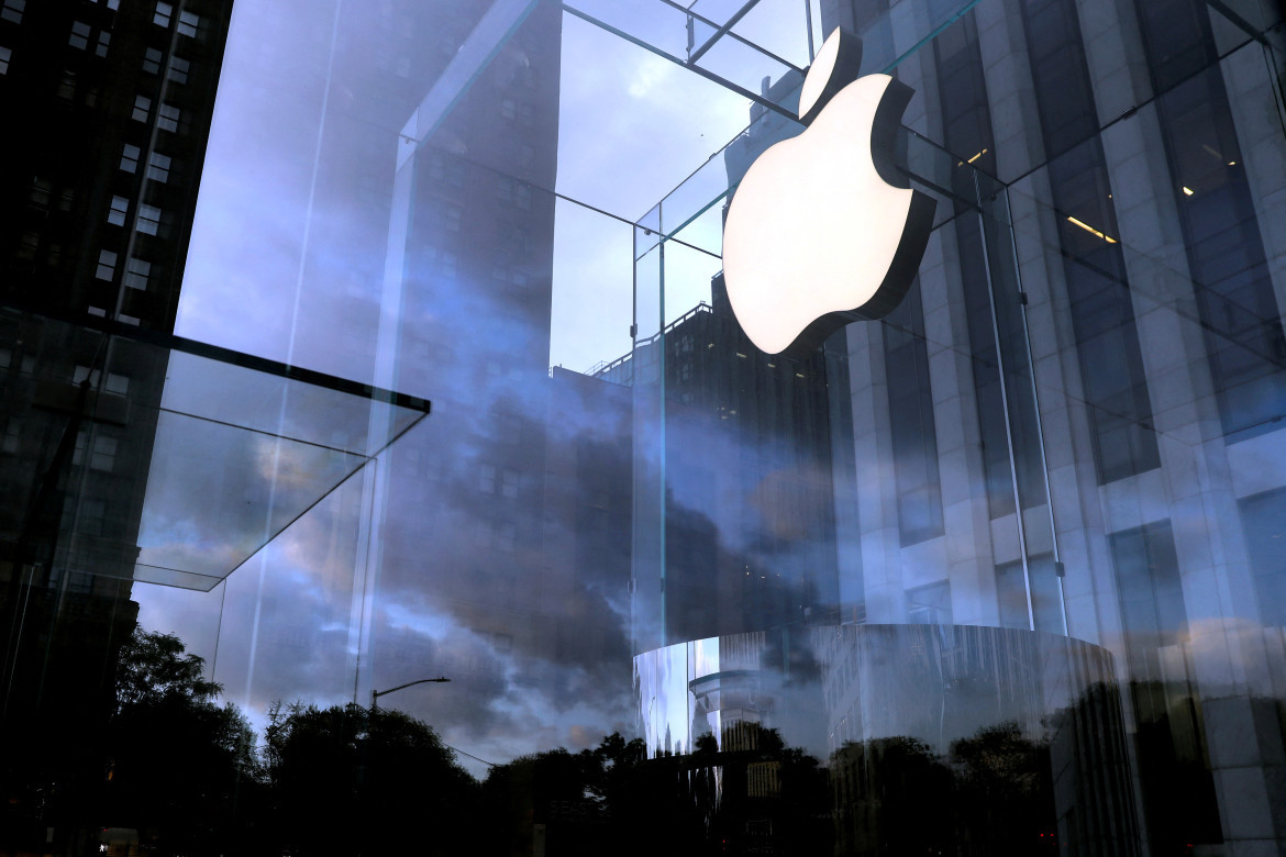 Logo de Apple, en Nueva York. Foto: Reuters.