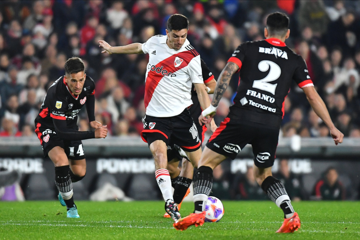 Ignacio Fernández; River Plate vs. Instituto de Córdoba. Foto: Twitter @RiverPlate.