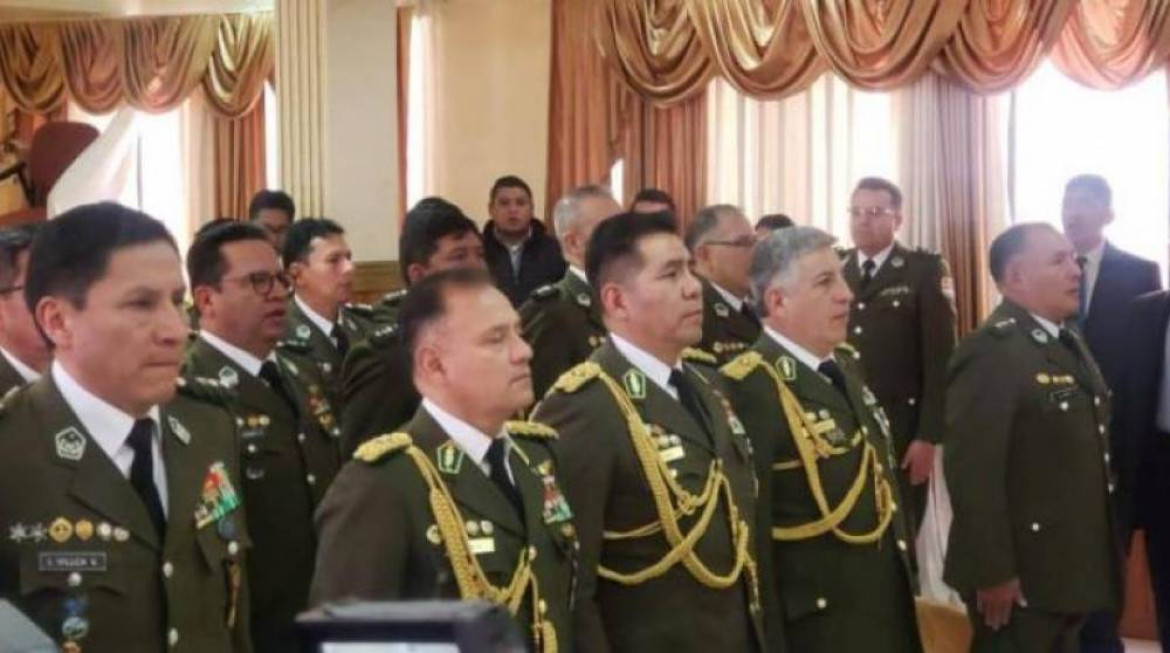 Los nuevos miembros de la Policía boliviana tras el caso del "Narcovuelo" a España. Foto: Gentileza Tarija 200.