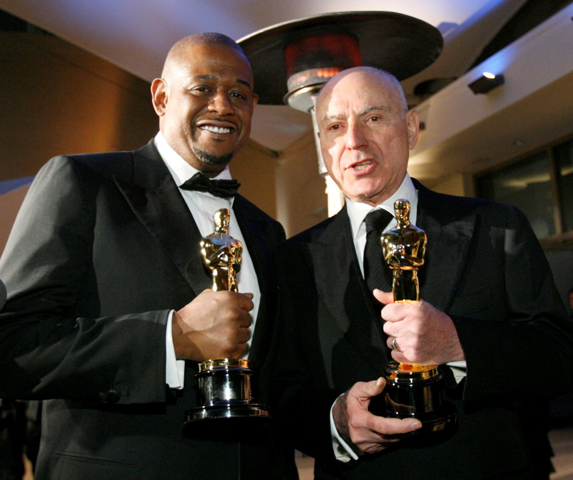 Alan Arkin y Forest Whitaker, ganadores del Oscar. Foto: REUTERS.
