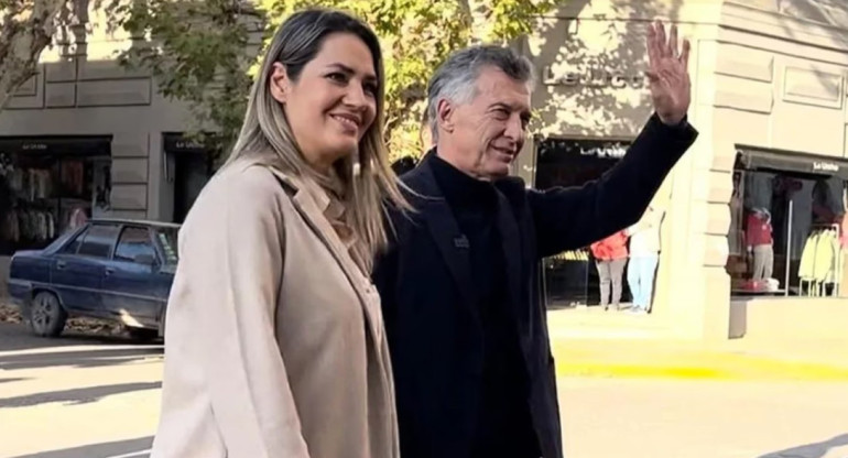 Carolina Losada y Mauricio Macri. Foto: Twitter.