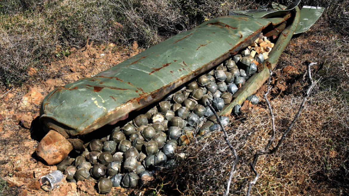 Bombas de racimo. Foto: Reuters