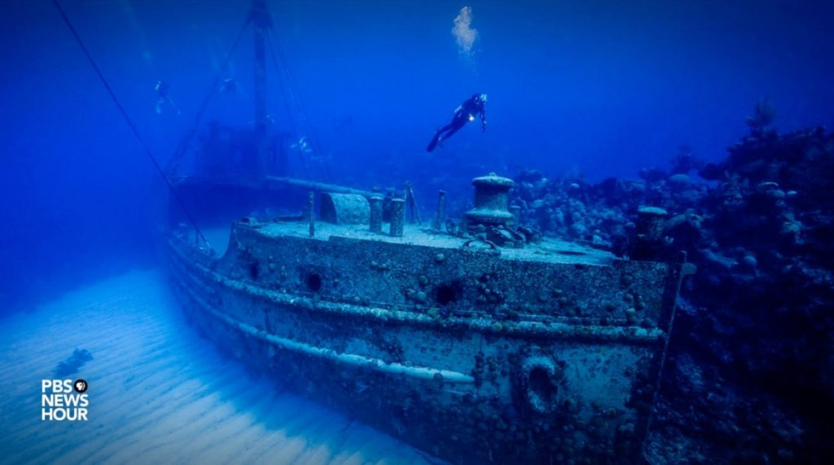 Barcos en el fondo del triángulo de las Bermudas. Foto: PBS.