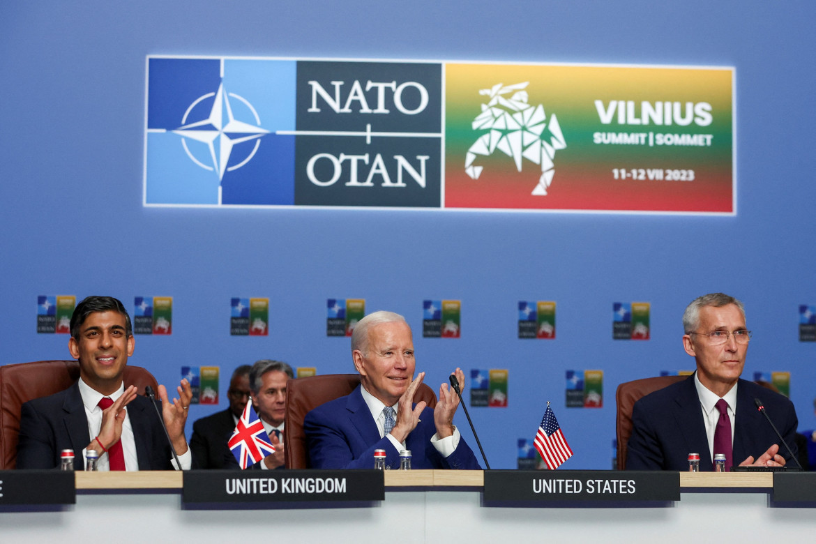 Joe Biden en la Cumbre de la OTAN. Foto: Reuters.