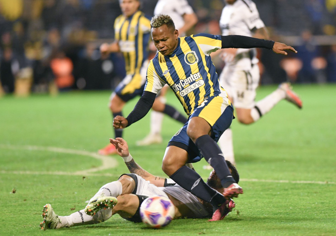 Liga Profesional, Rosario Central vs. Central Córdoba de Santiago del Estero. Foto: NA.