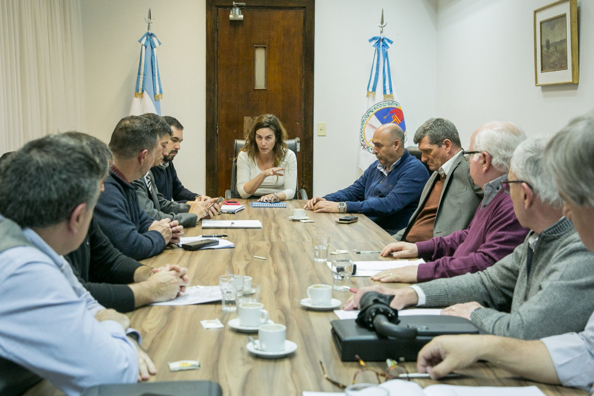 Encuentro entre el Ministerio de Transporte y las Cámaras del Transporte del AMBA. Foto: Prensa.