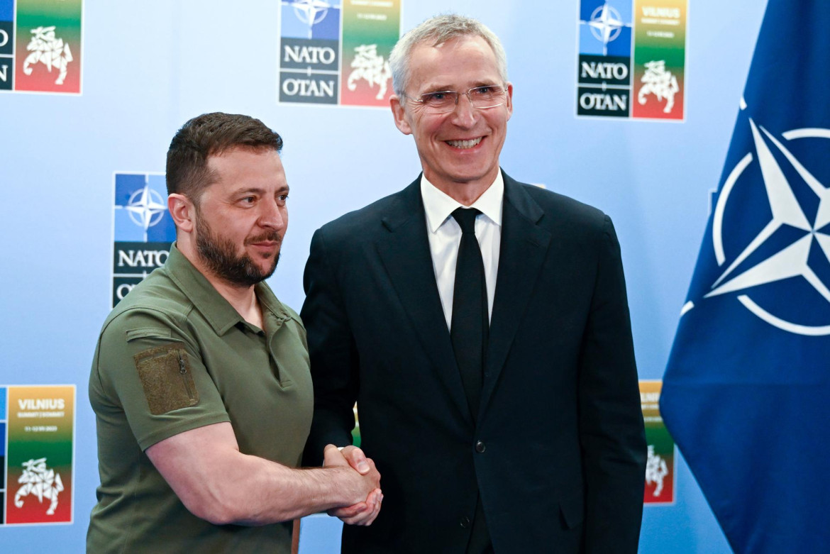 Volodimir Zelenski y Jens Stoltenberg. Foto: EFE.