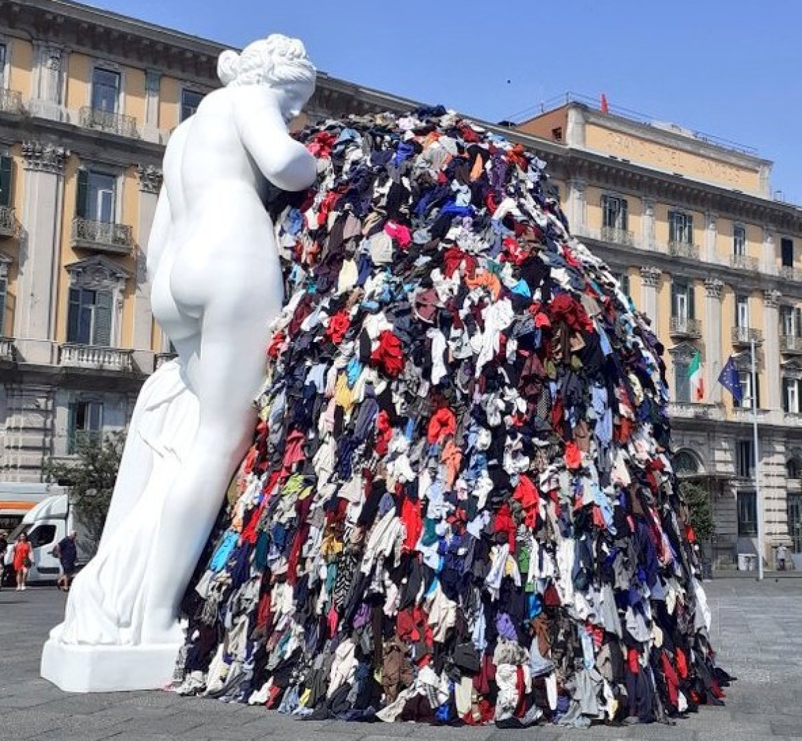 "Venus de los trapos" de Michelangelo Pistoletto. Foto: Twitter @elbarroquista