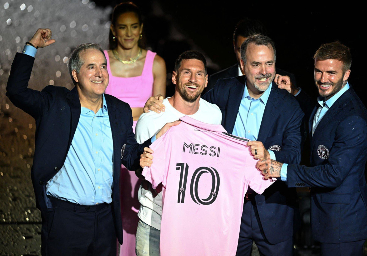 La presentación de Lionel Messi en Inter Miami. Foto: Twitter @LuisOmarTapia.