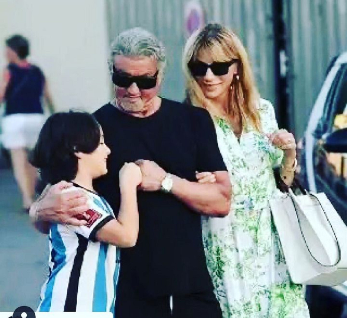 Sylvester Stallone con un fan argentino. Foto: Instagram/officialslystallone