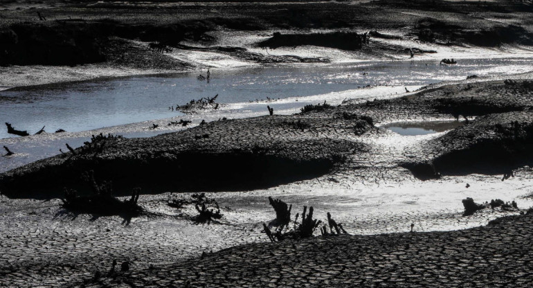 Embalse Paso Severino afectado por la sequíaben Canelones (Uruguay). Foto: EFE