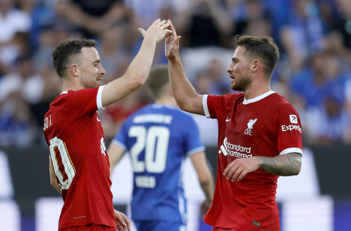 Debut de Alexis Mac Allister con la camiseta del Liverpool. Foto: EFE.