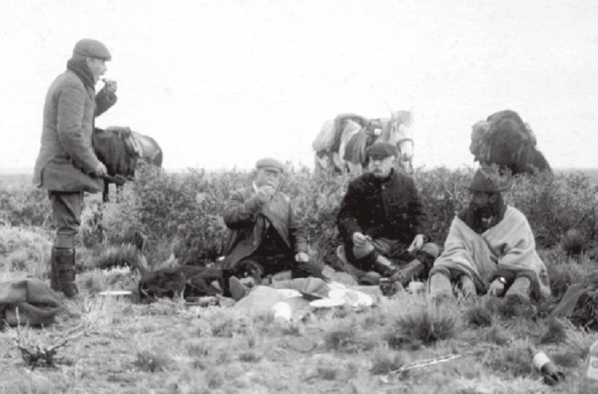 Thomas Holdich y Perito Moreno en Pampa del río Senguer