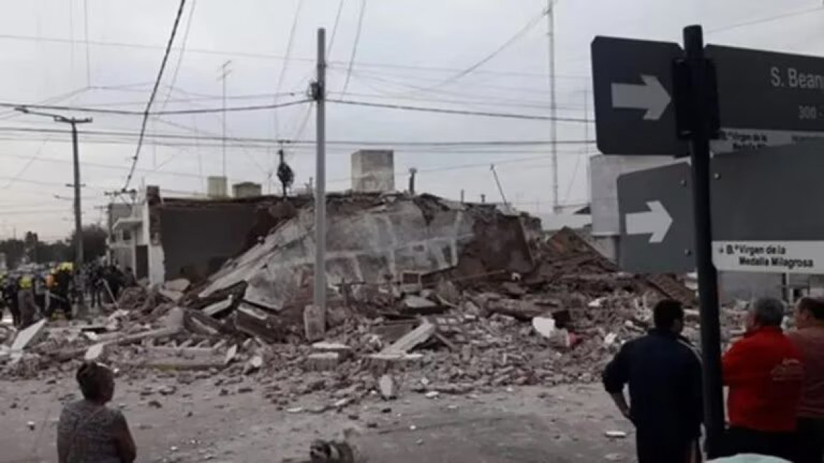 Explosión en casa de Córdoba. Foto: El Diario de Carlos Paz.
