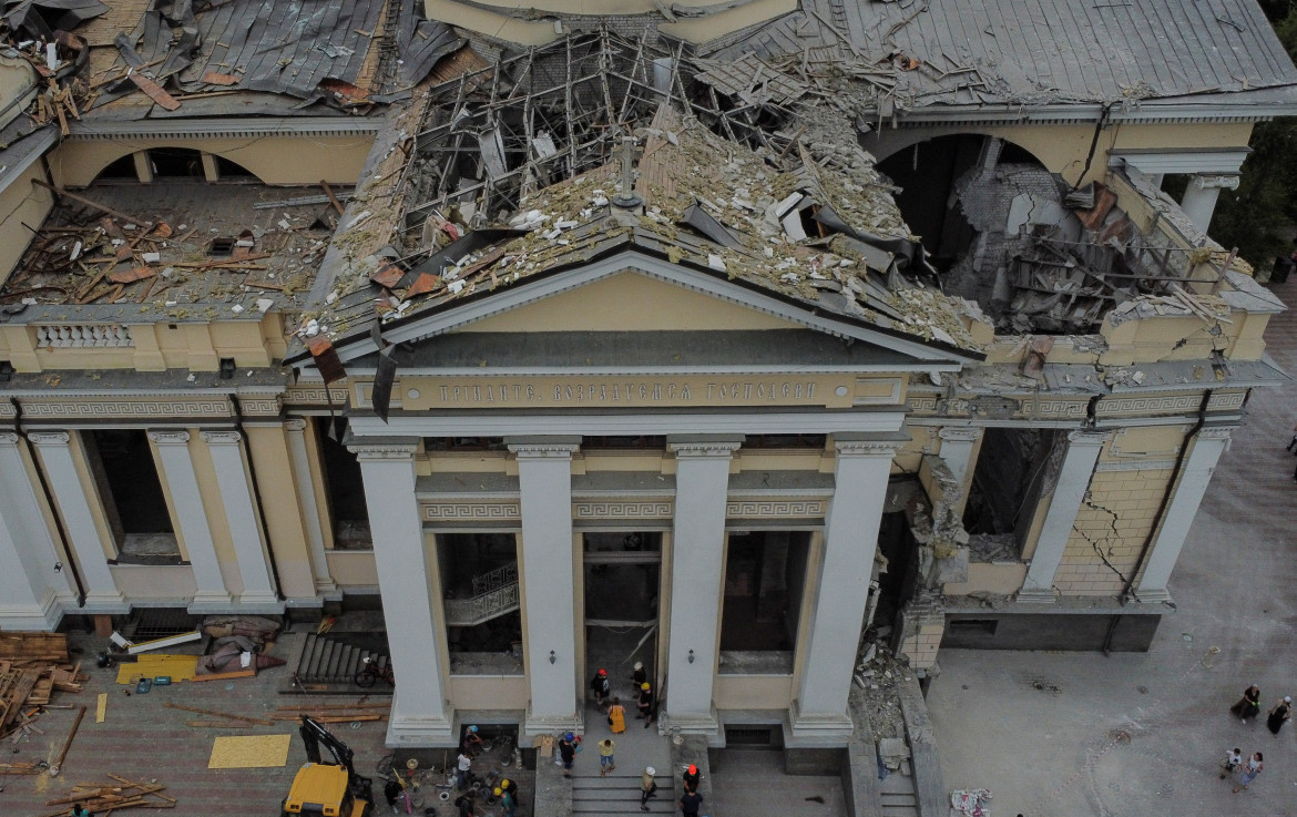 Ataque ruso a la ciudad de Odesa, Ucrania. Foto: Reuters.