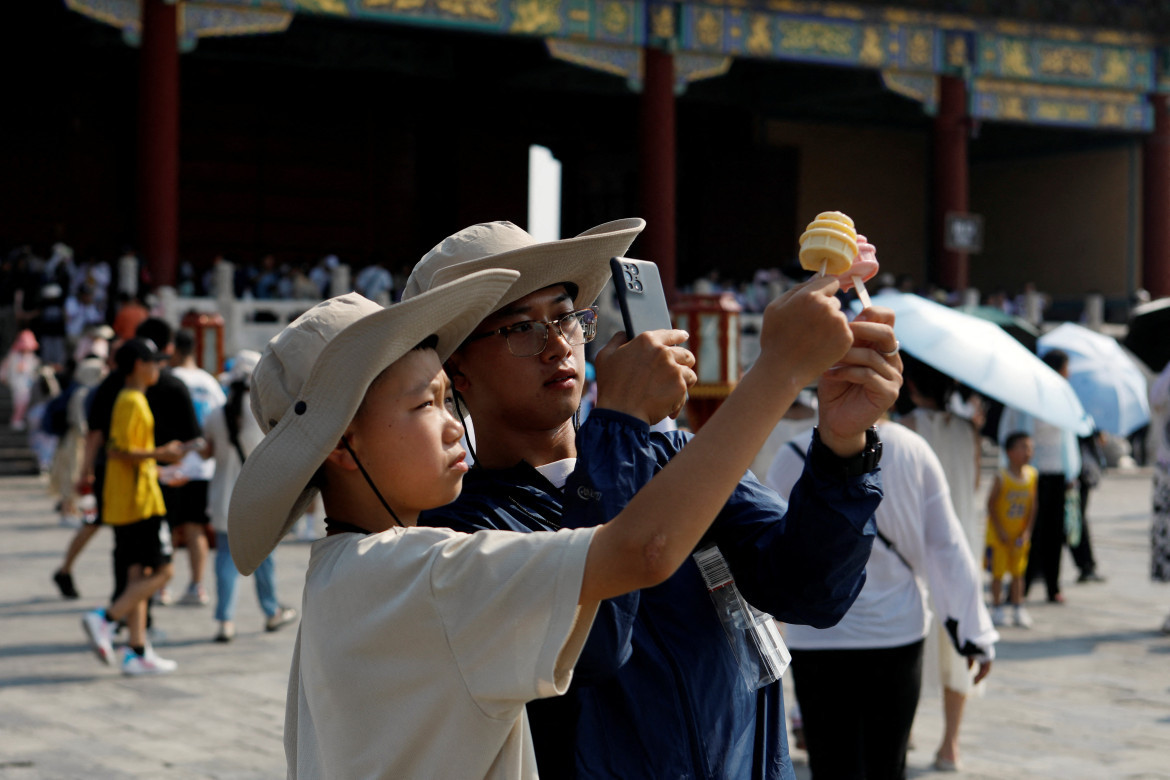 Ola de calor en las regiones del interior en China. Foto Reuters.