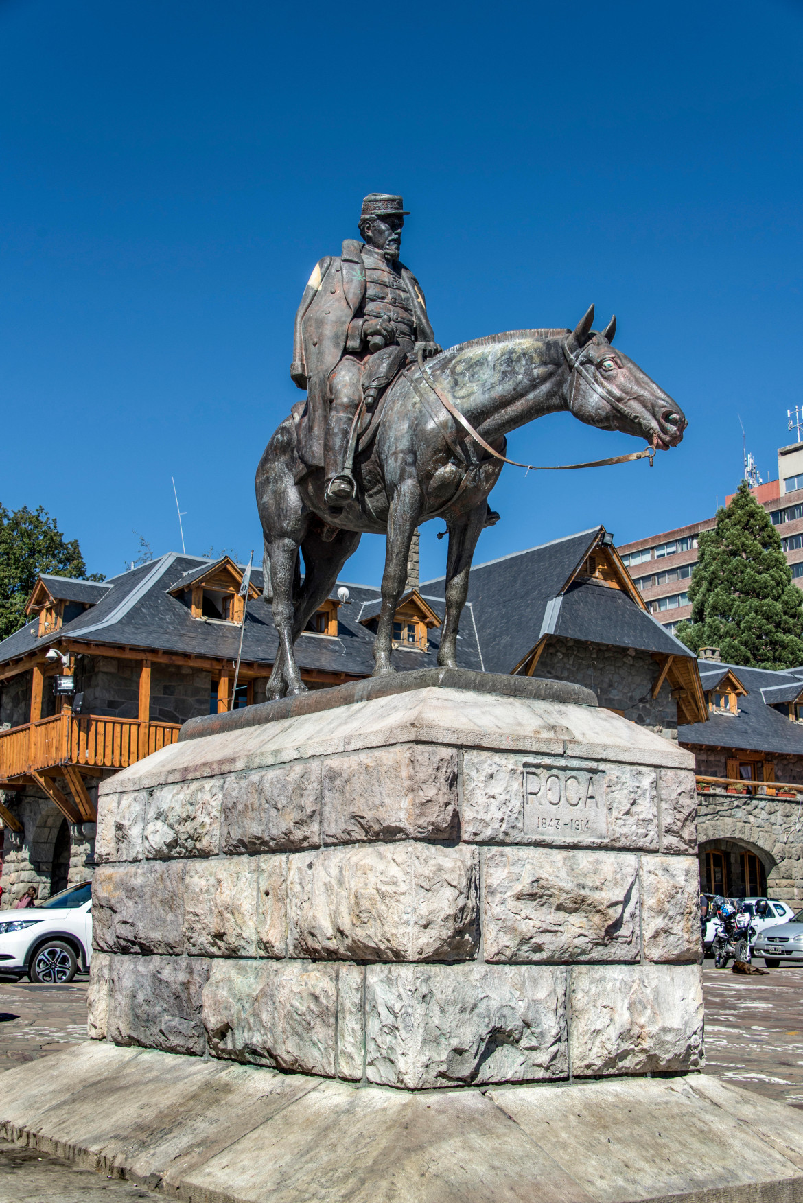 Monumento a Julio Argentino Roca en Bariloche. Foto: Reuters.