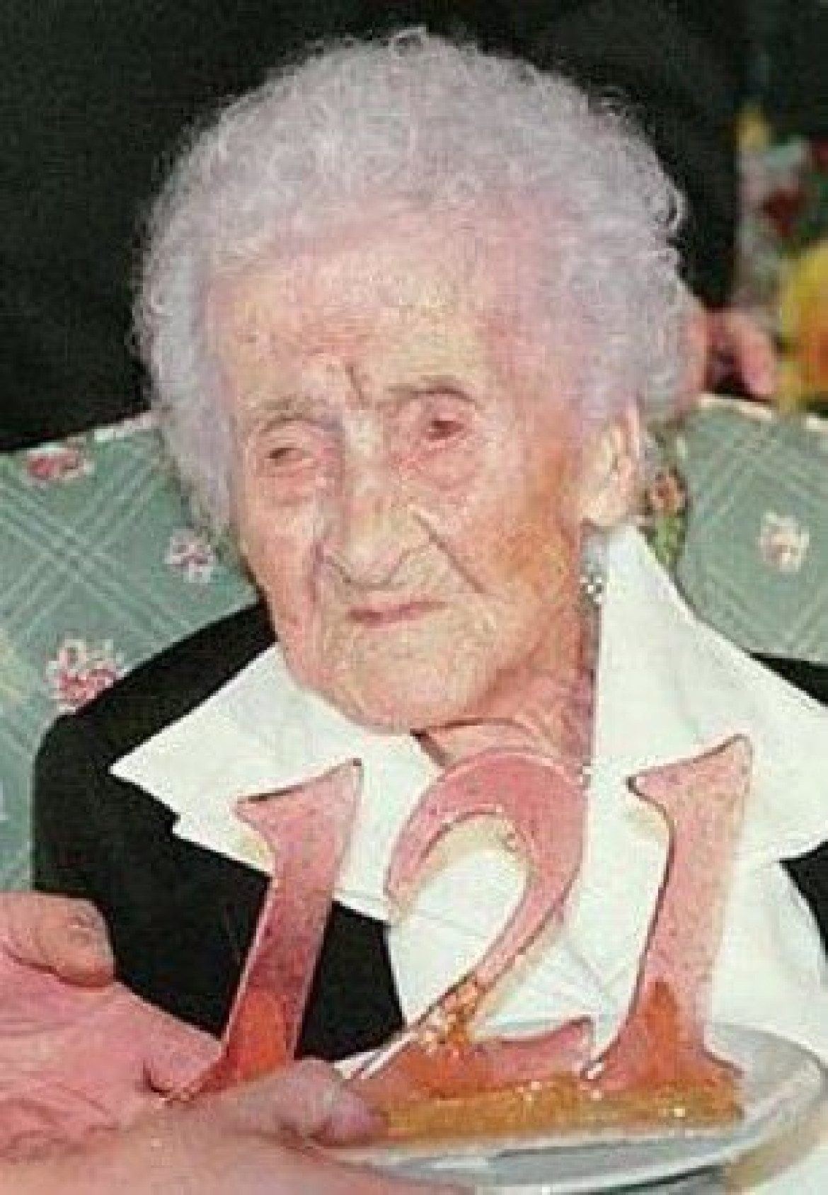 Jeanne Calment, la mujer mas longeva del mundo. Foto Twitter @Alexny_85