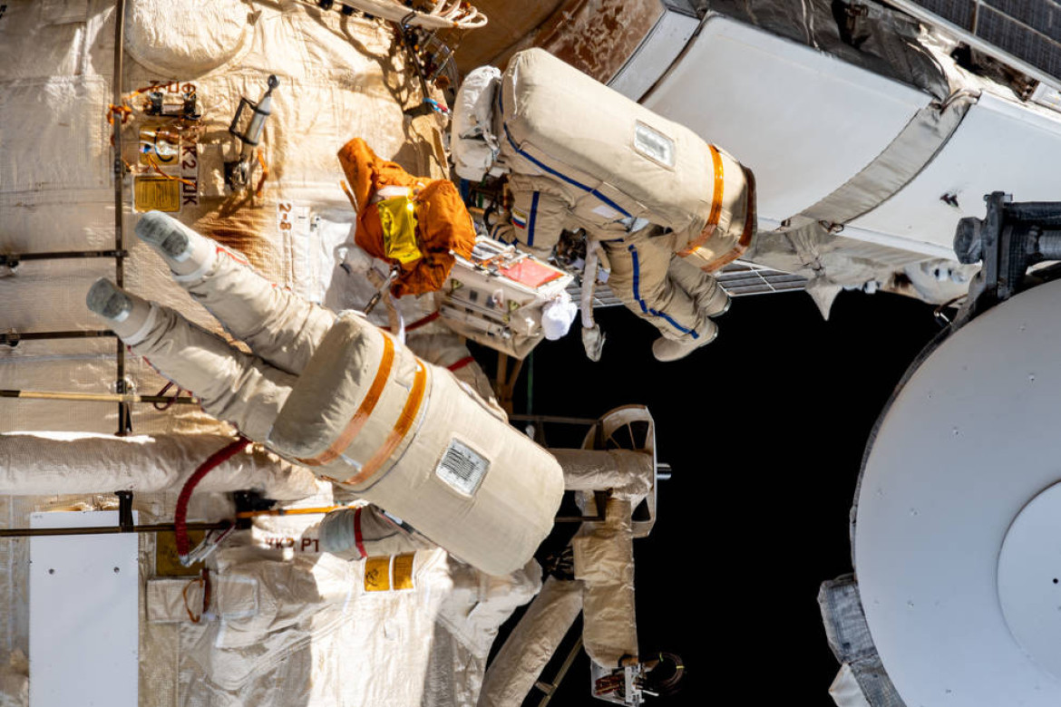 Astronautas de Roscosmos. Foto: Twitter @NASA.