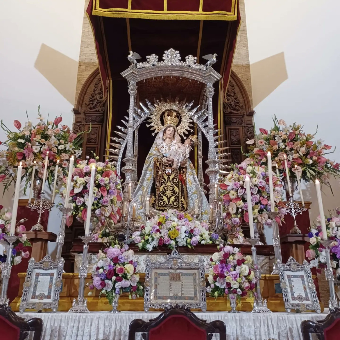 La Virgen. Foto: Twitter.